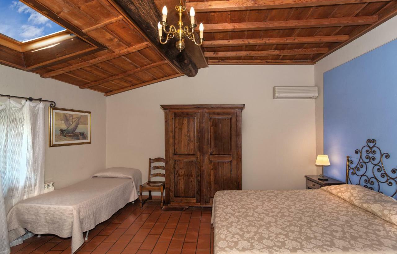 לוקה Hotel Villa Rinascimento מראה חיצוני תמונה