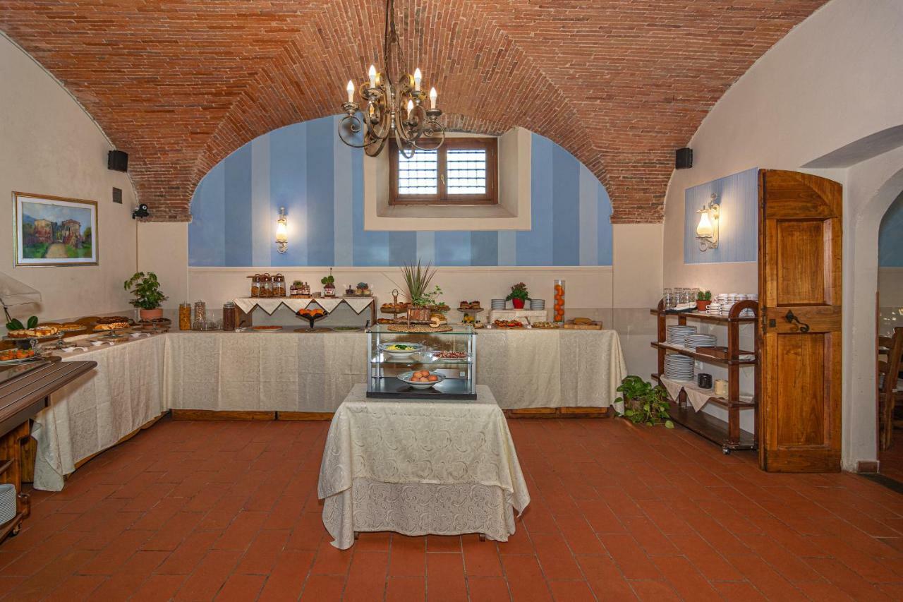 לוקה Hotel Villa Rinascimento מראה חיצוני תמונה