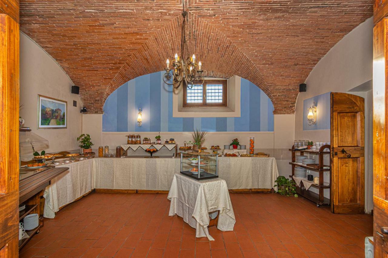 לוקה Hotel Villa Rinascimento מראה חיצוני תמונה