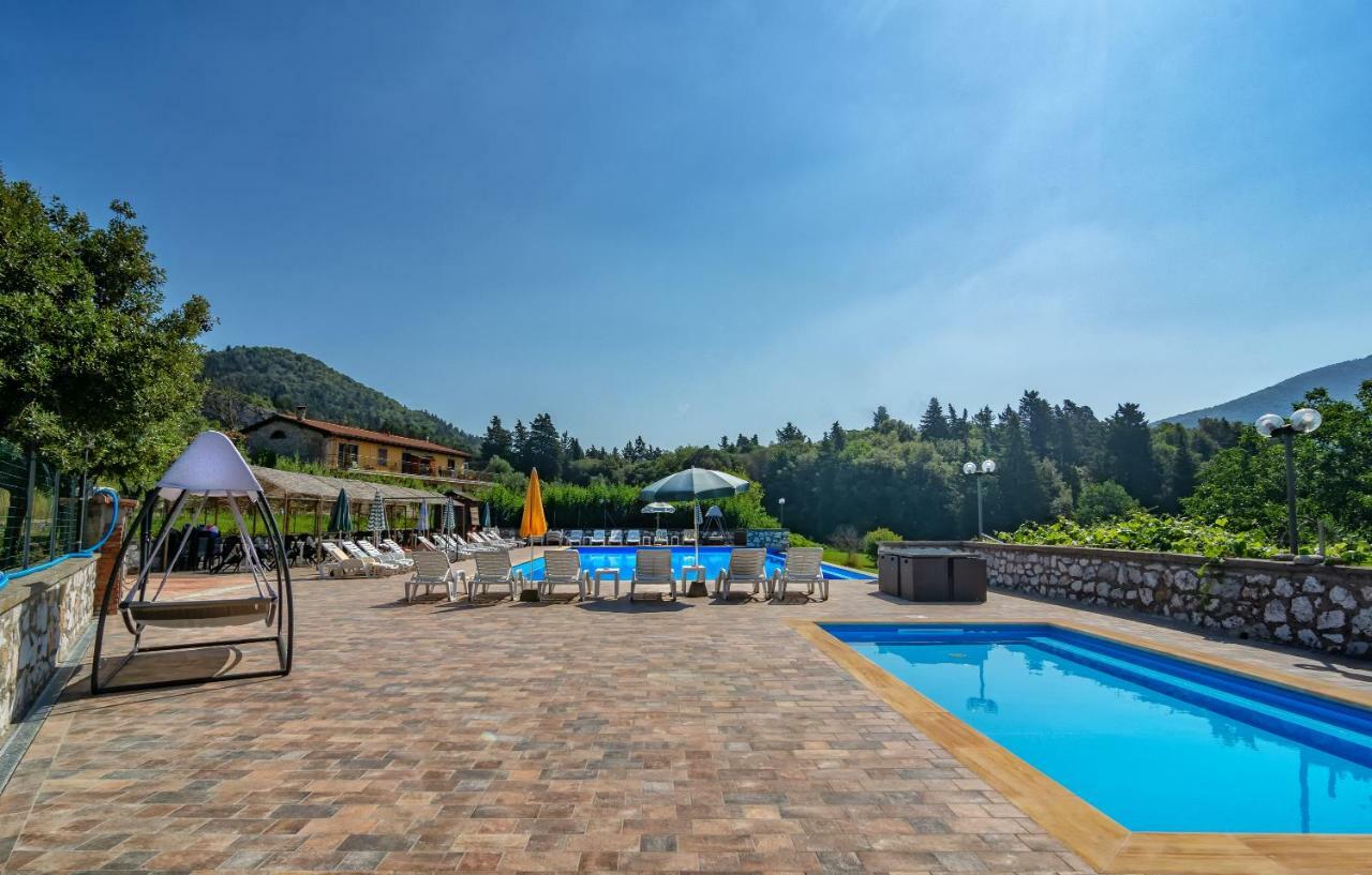 לוקה Hotel Villa Rinascimento מראה חיצוני תמונה
